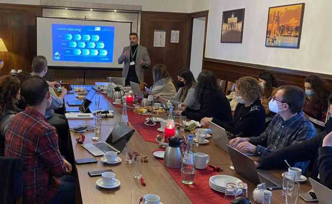 Gaziantep eğitim fakültesi öğretim üyeleri Berlin’de eğitim verdi