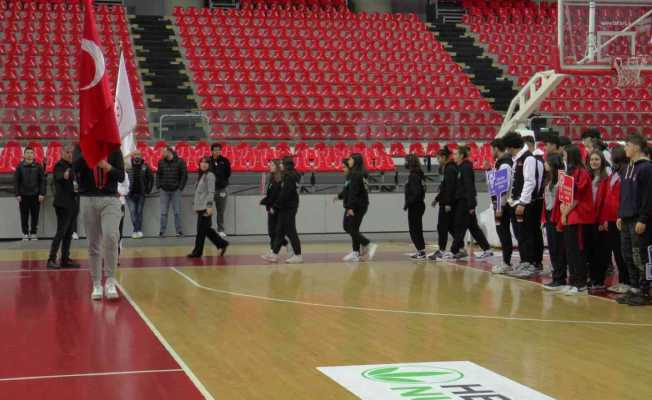 Gençler Basketbol Türkiye Birinciliği Turnuvası Kayseri’de başladı