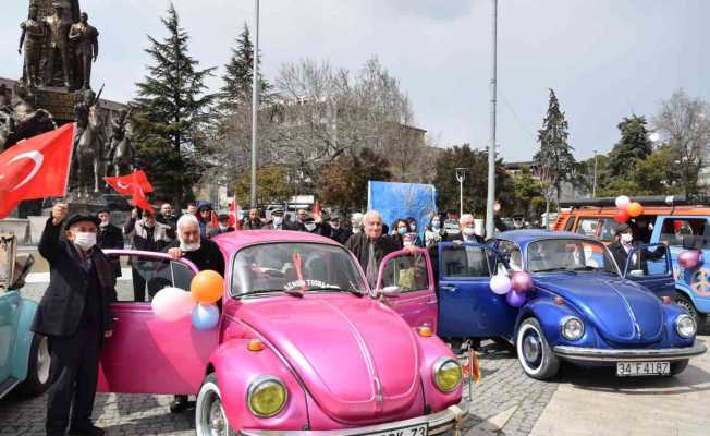 Huzurevi sakinleri vosvoslarla şehir turu yaptı