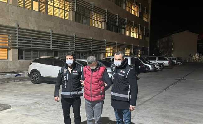 Interpol tarafından aranan suç örgütü lideri Antalya’da yakalandı