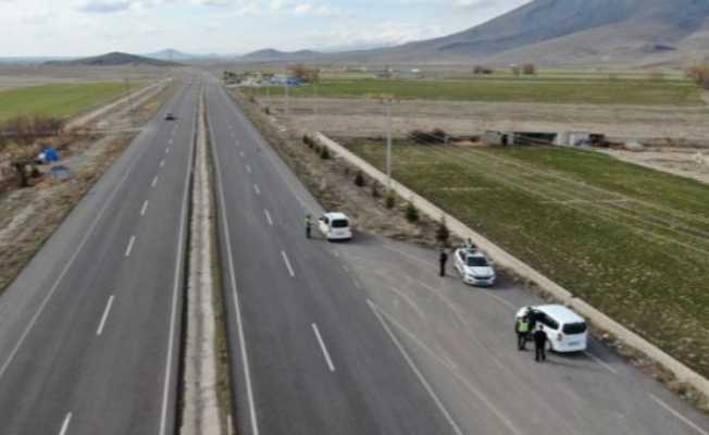 Jandarmadan drone ile trafik denetimi