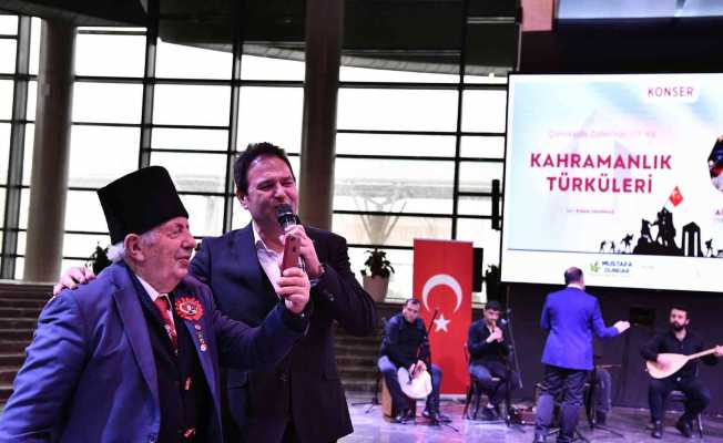 Kahramanlık türküleri coşturdu