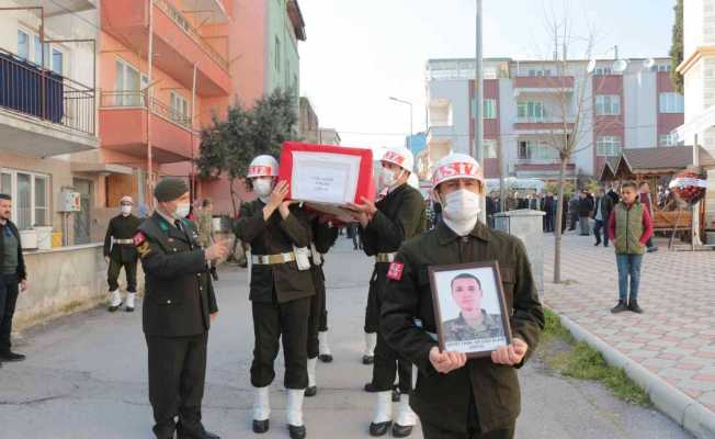 Kalp krizi geçiren asker son yolculuğuna uğurlandı