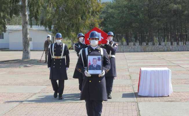 Kalp krizi nedeniyle yaşamını yitiren Jandarma Başçavuş Güven, toprağa verildi