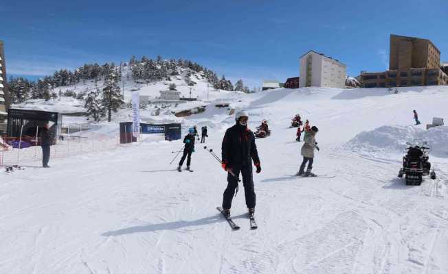 Kartalkaya sezonda 300 bin kişiyi ağırladı