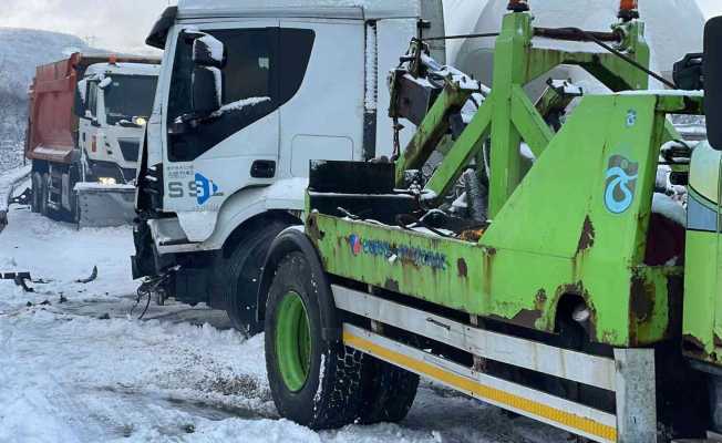 Kaza sebebi ile kapanan TEM Otoyolu açıldı