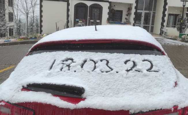 Kocaeli’de beklenen kar yağışı başladı