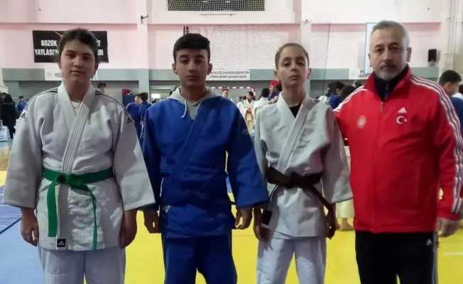 Kütahyalı Sefa Güler, judoda Türkiye üçüncüsü oldu