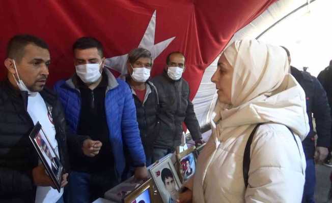 Mehmet Özhaseki’nin eşi, evlat nöbetindeki ailelerle bir araya geldi