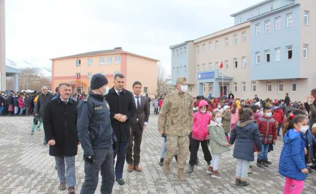 Muradiye’de ‘Deprem Anı ve Tahliye Tatbikatı’ yapıldı