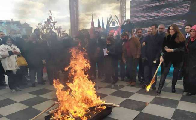 Nevruz ateşi Keçiören’de yandı, büyükelçiler üzerinden atladı