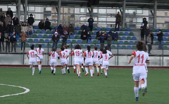 Okullararası futbol turnuvası finalleri Rize’de düzenlendi