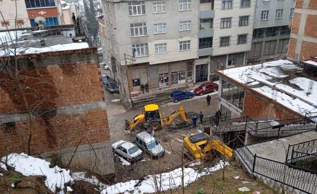 Ordu’da heyelan: 3 binada 15 daire boşaltıldı