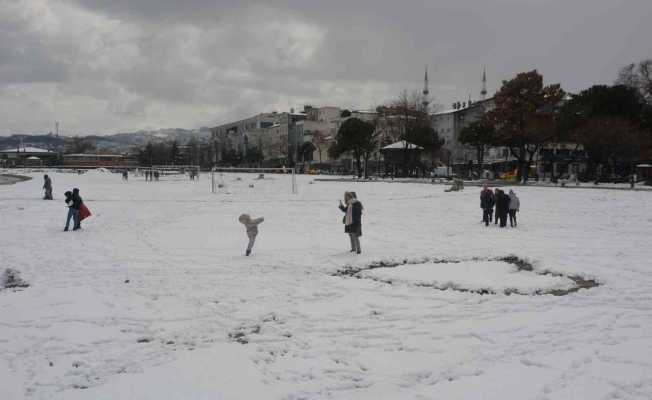 Ordu’da kar eğlenceye dönüştü