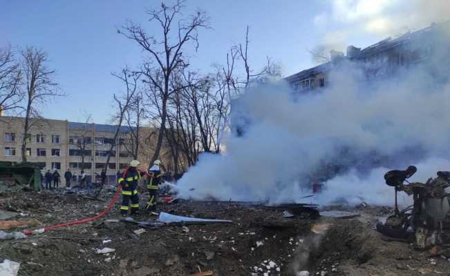 Rusya Kiev’de yerleşim bölgesini vurdu: 1 ölü, 4 yaralı