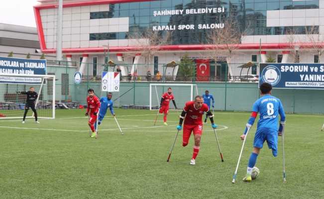 Şahinbey Ampute ilk yarıyı lider tamamladı