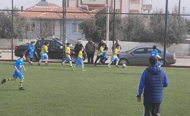 Sarıgöl’de okullar arası futbol turnuvası başladı