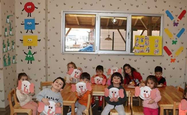 Sivas AKD KIDS ailesi 14 Mart Tıp Bayramını kutladı