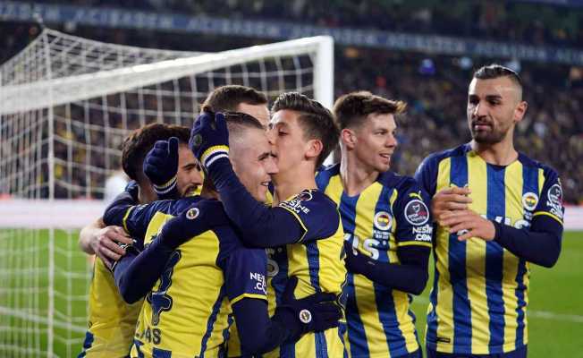 Süper Lig’de 30. hafta ev sahiplerine yaradı