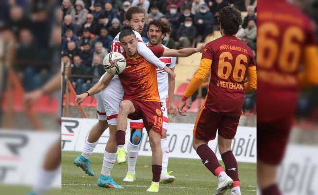 TFF 2. Lig: Turgutluspor: 1 - Niğde Anadolu FK: 3