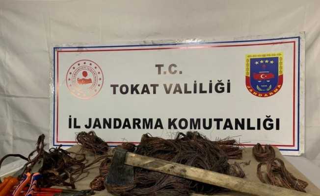 Tokat’ta kablo hırsızları yakalandı