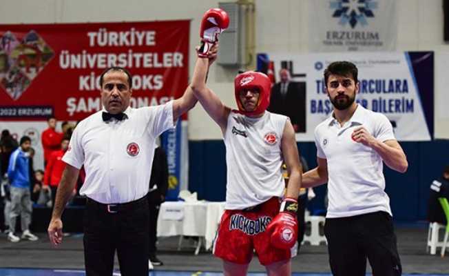 Üniversiteler Türkiye Kick Boks Şampiyonası ETÜ ev sahipliğinde başladı