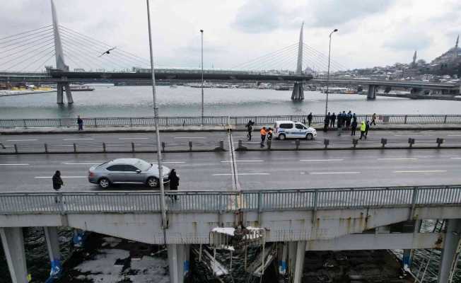 Unkapanı köprüsü yeniden trafiğe açıldı