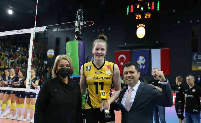 VakıfBank, Şampiyonlar Ligi’nde üst üste 10. kez yarı finalde