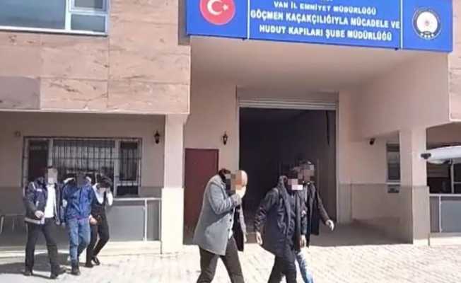 Van’da 11 organizatör yakalandı