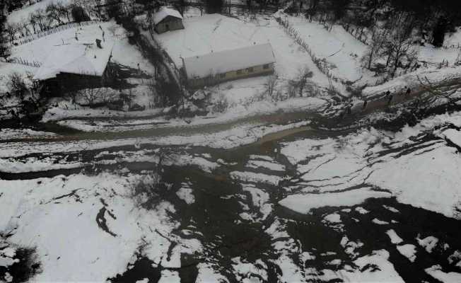 Yenice’de ikinci heyelanda 6 ev daha boşaltıldı