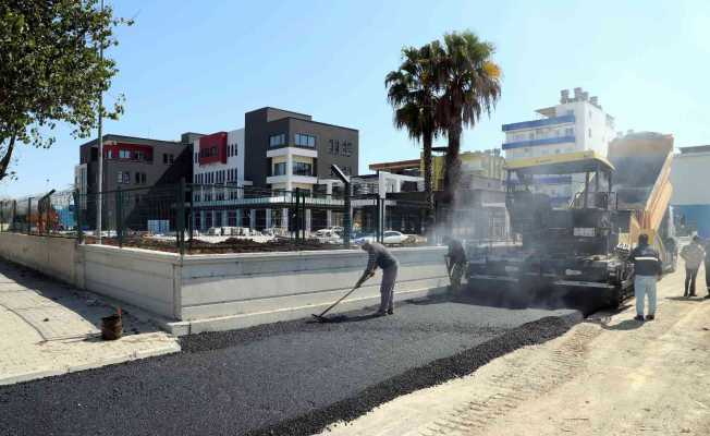 Yılmaz Güney Gençlik Merkezinin etrafı yenileniyor