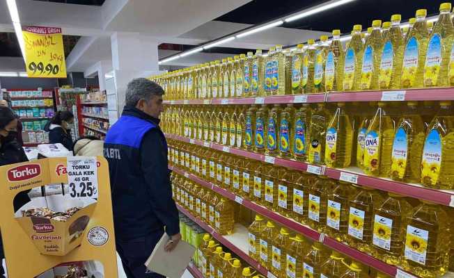 Zabıtadan marketlere yağ denetimi