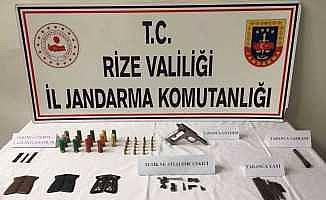 Rize’de silah kaçakçılığı operasyonu